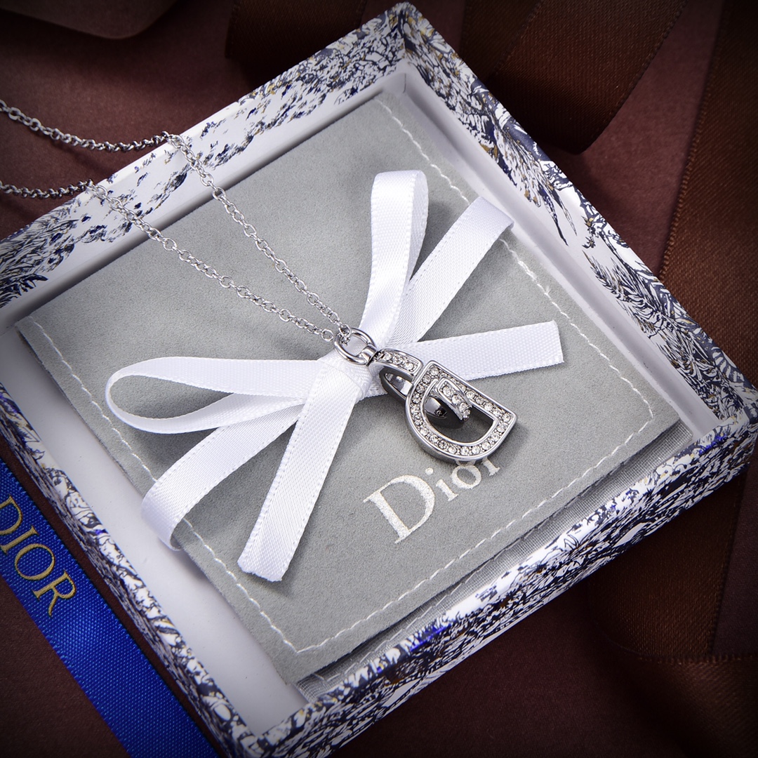 Christian Dior Necklaces